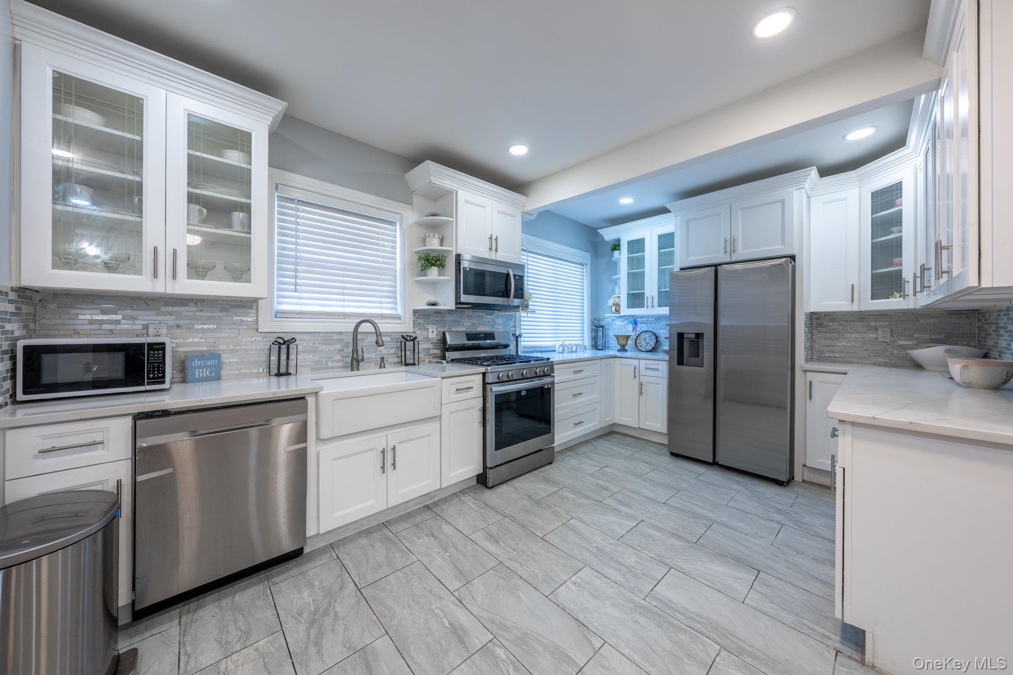 #5 photo, 11601 221st Street, Cambria Heights , NY 11411