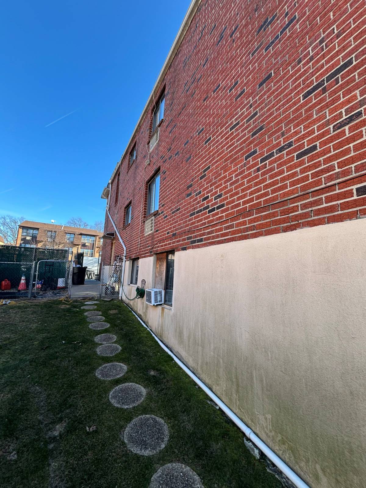 #4 photo, 156-24 77th St, Howard Beach , NY 11414