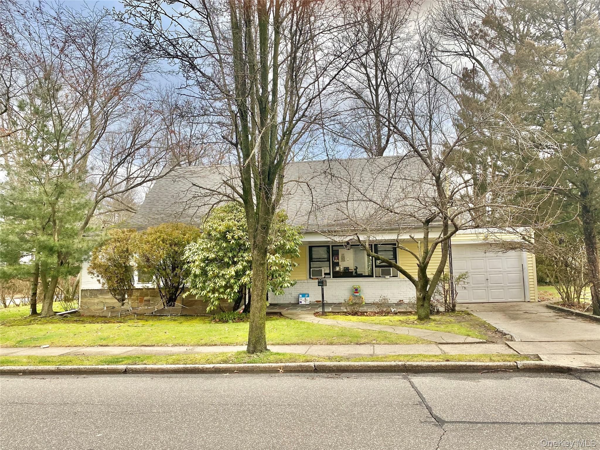 #1 photo, 107 A Baker Hill Road, Great Neck , NY 11023