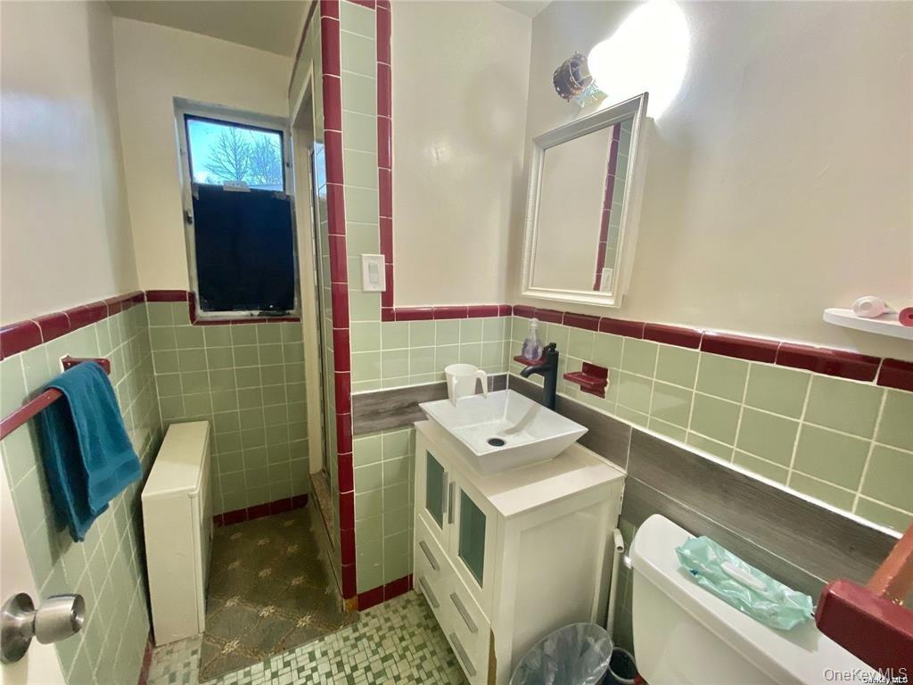 #14 photo, 107 A Baker Hill Road, Great Neck , NY 11023