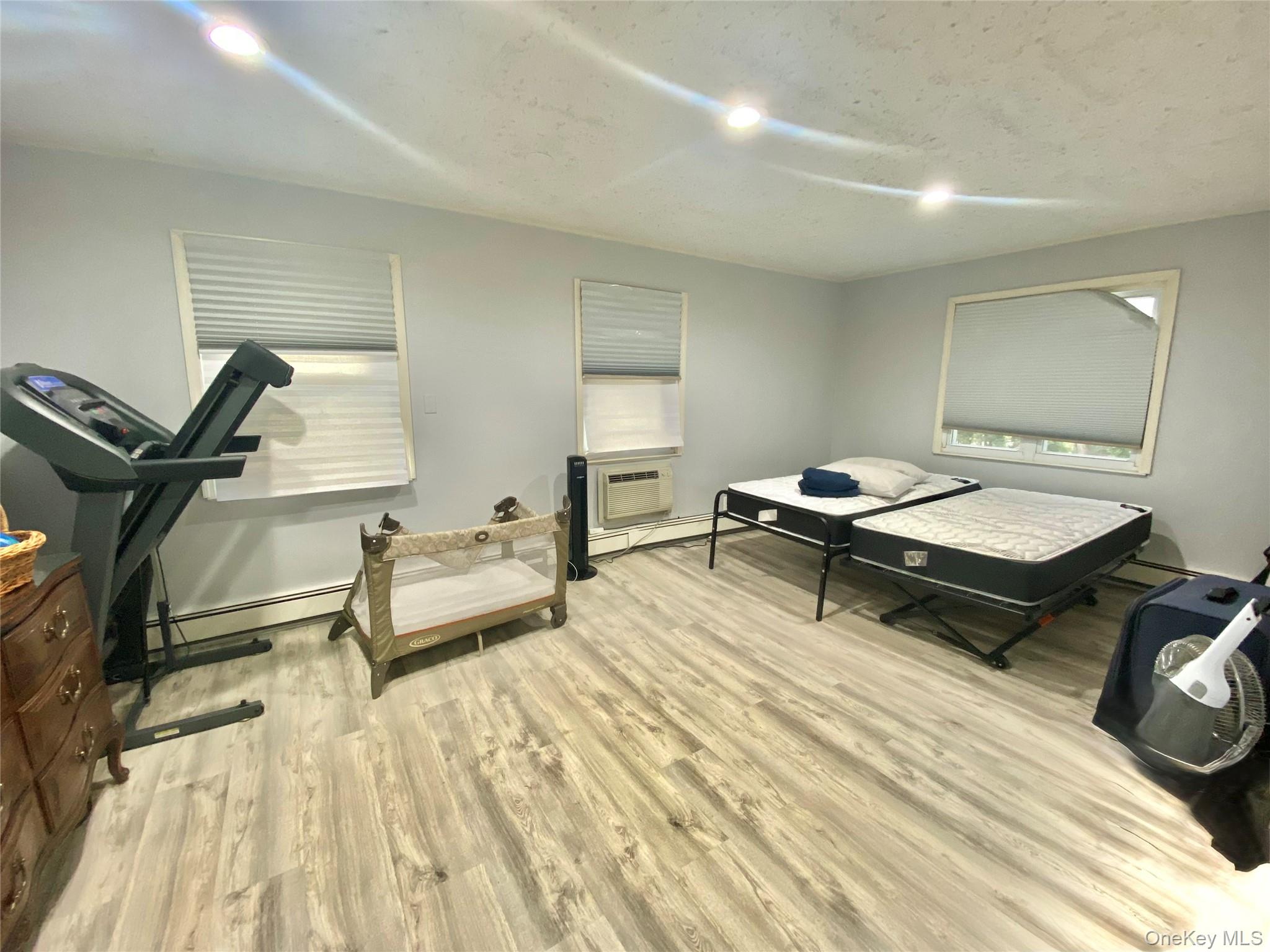 #17 photo, 107 A Baker Hill Road, Great Neck , NY 11023