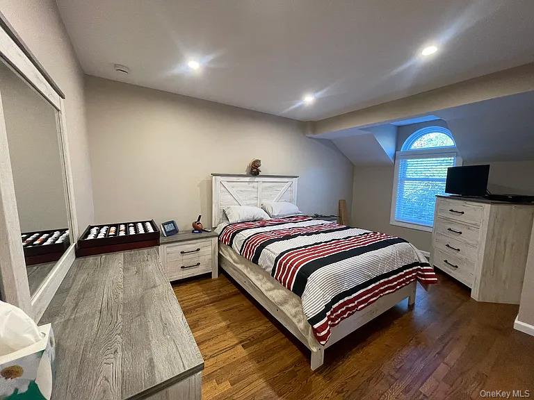 #12 photo, 1 Sea Court Lane, מחוז סאפוק Port Jefferson , NY 11777