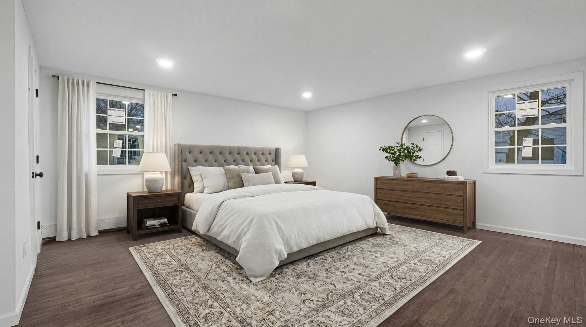 #11 photo, 35 John Street, Саффолк ‖ Port Jefferson Station , NY 11776