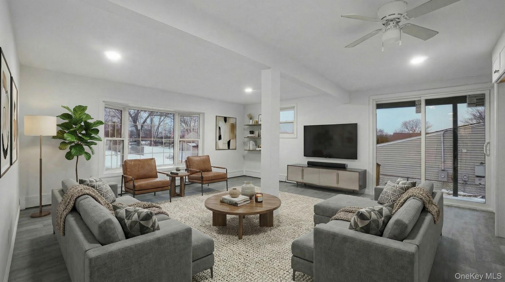 #17 photo, 35 John Street, Саффолк ‖ Port Jefferson Station , NY 11776