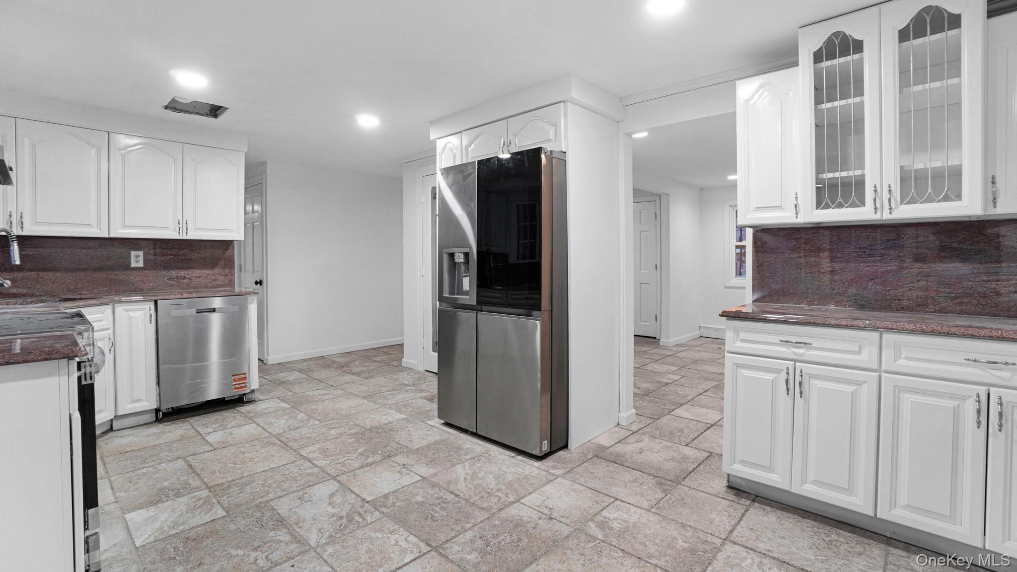 #3 photo, 35 John Street, Саффолк ‖ Port Jefferson Station , NY 11776