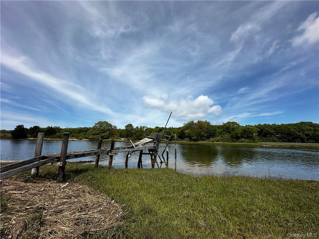 #1 photo, 1775 Naugles Drive, Mattituck , NY 11952