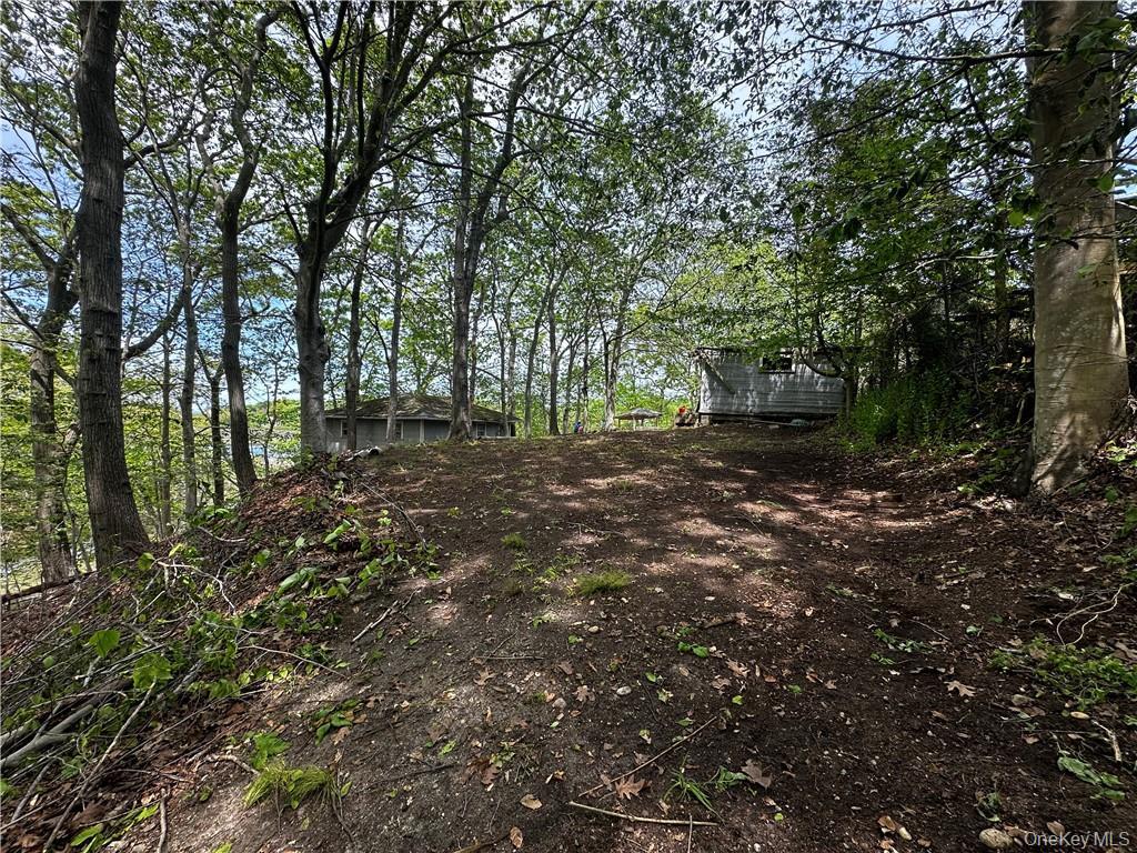 #6 photo, 1775 Naugles Drive, Mattituck , NY 11952