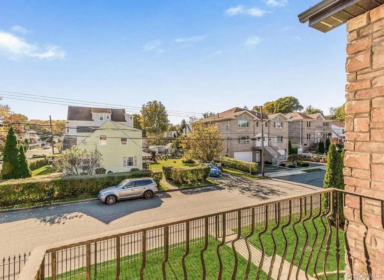 #16 photo, 113 Maple Place, Yonkers , NY 10704