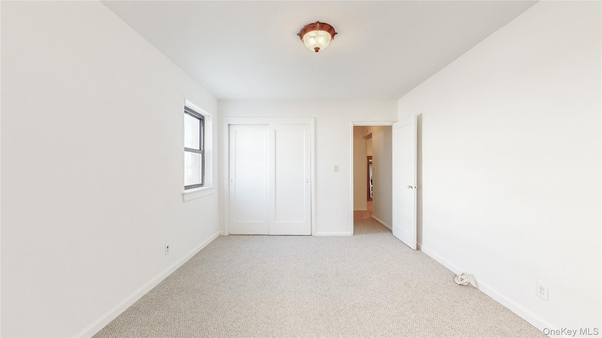 #11 photo, 61 White Oak Street, New Rochelle , NY 10801