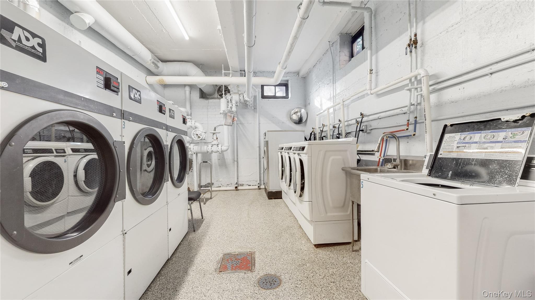 #19 photo, 61 White Oak Street, New Rochelle , NY 10801