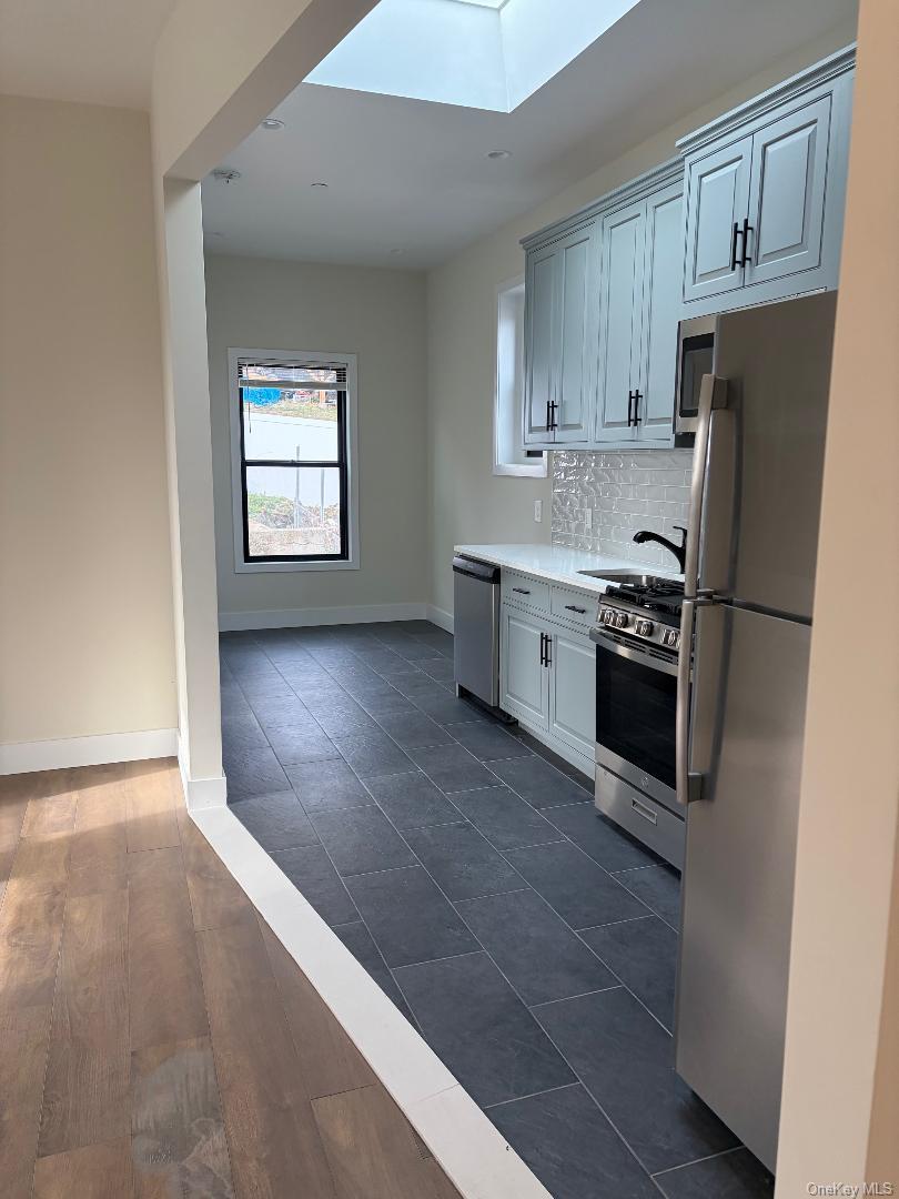 #1 photo, 687 Nepperhan Avenue, Yonkers , NY 10703