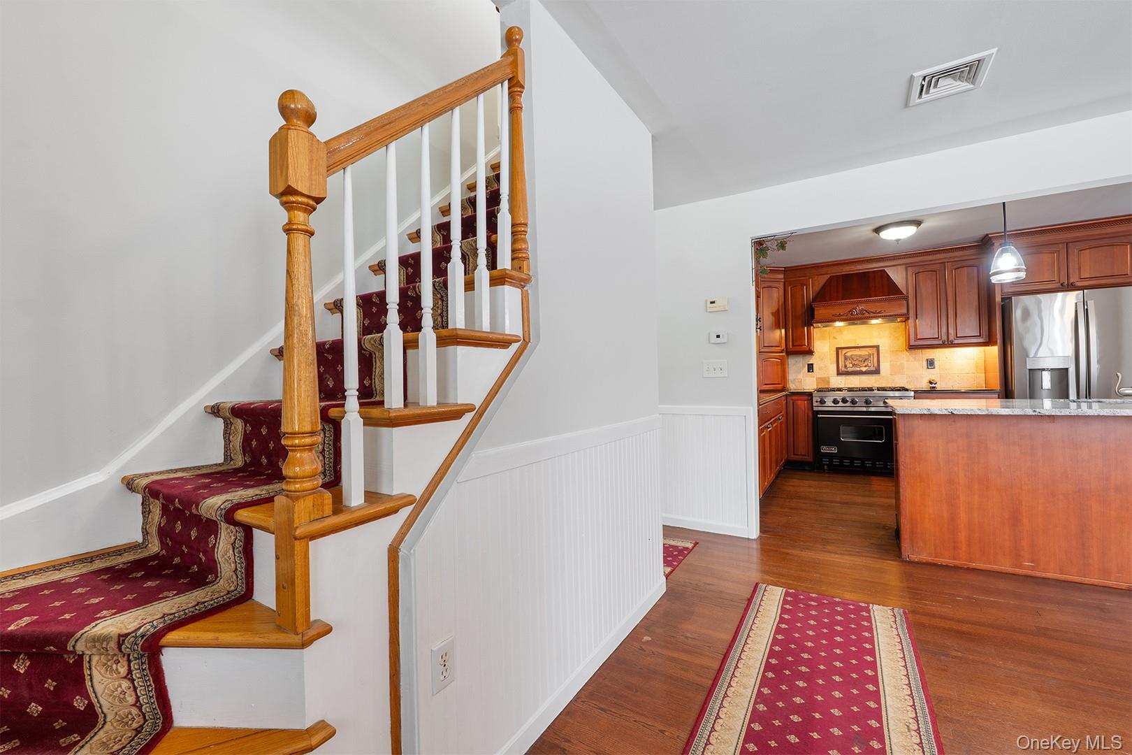 #7 photo, 18 Steiner Drive, Mahopac , NY 10541