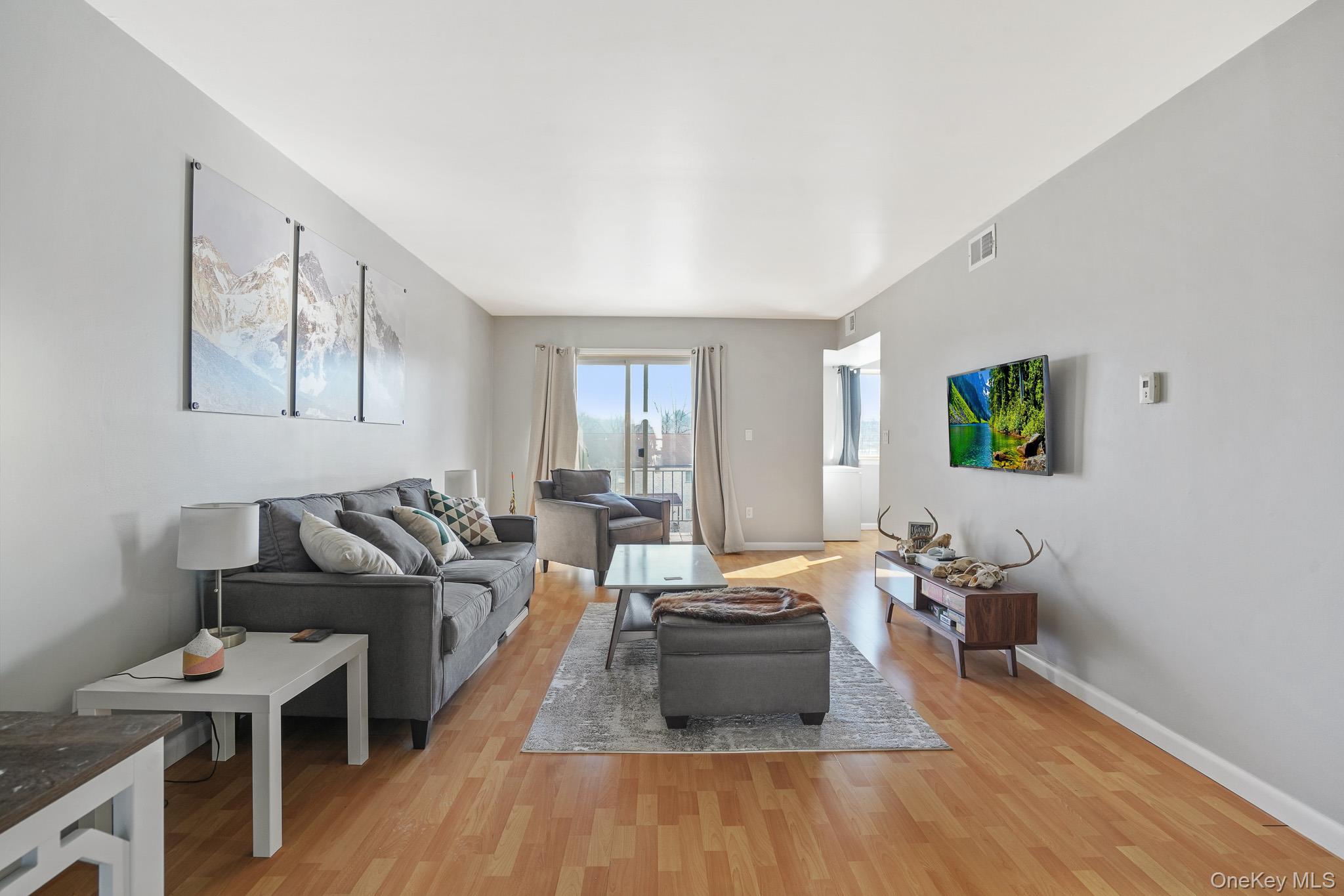 #3 photo, 26 Cooper Road, 纽约州 Poughkeepsie , NY 12603