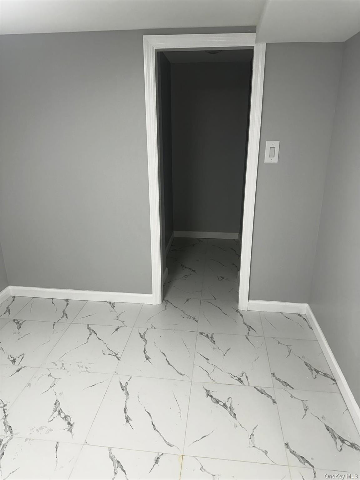 #17 photo, 95-27 239th Street, Floral Park , NY 11001