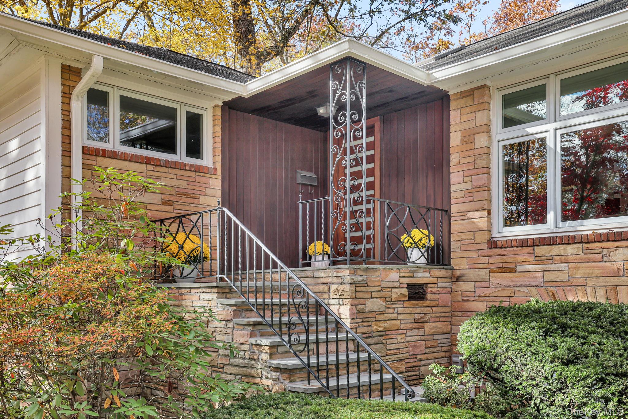 #3 photo, 331 Old Colony Road, Hartsdale , NY 10530