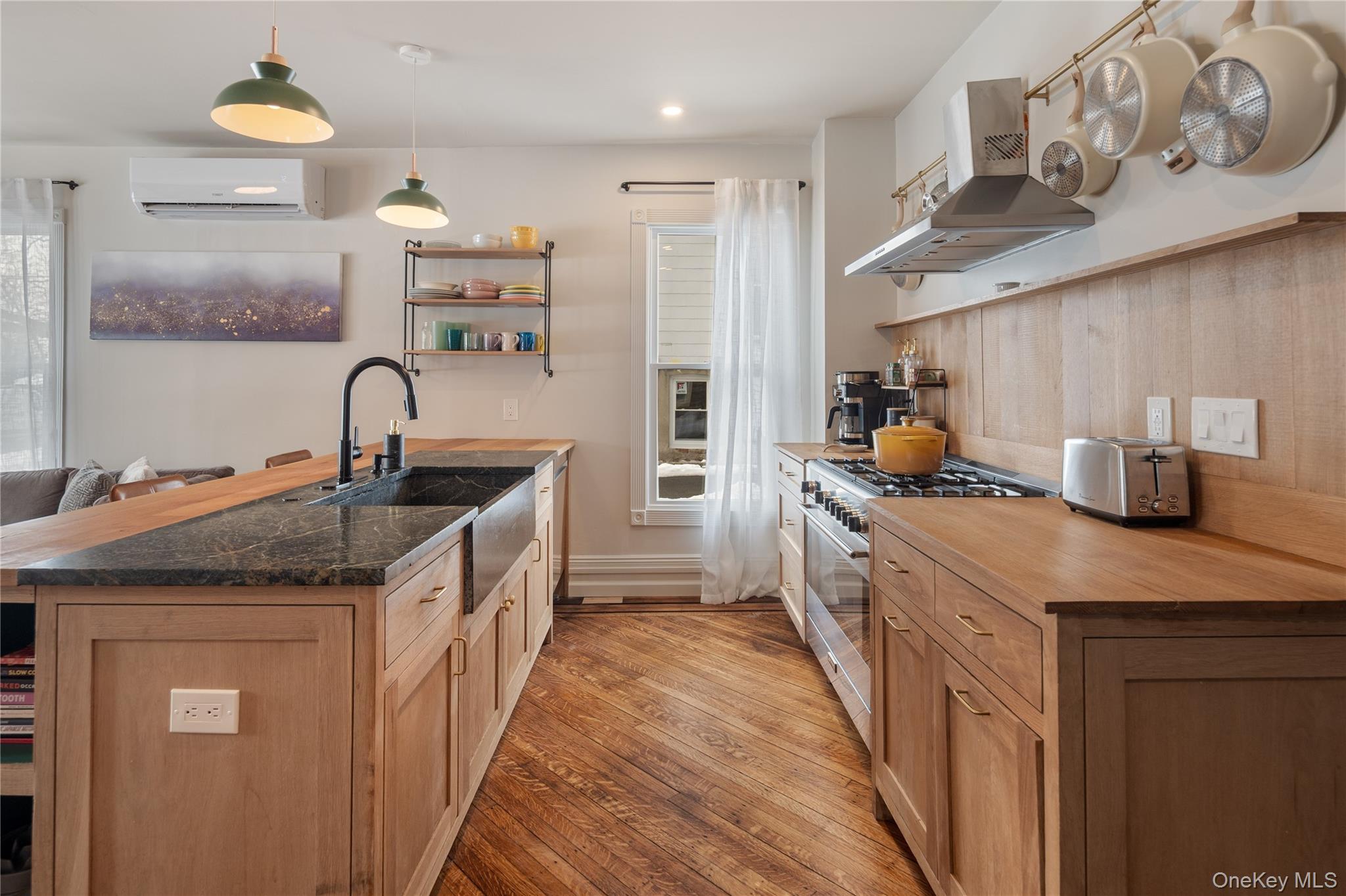 #11 photo, 39 Washington Avenue, Ossining , NY 10562