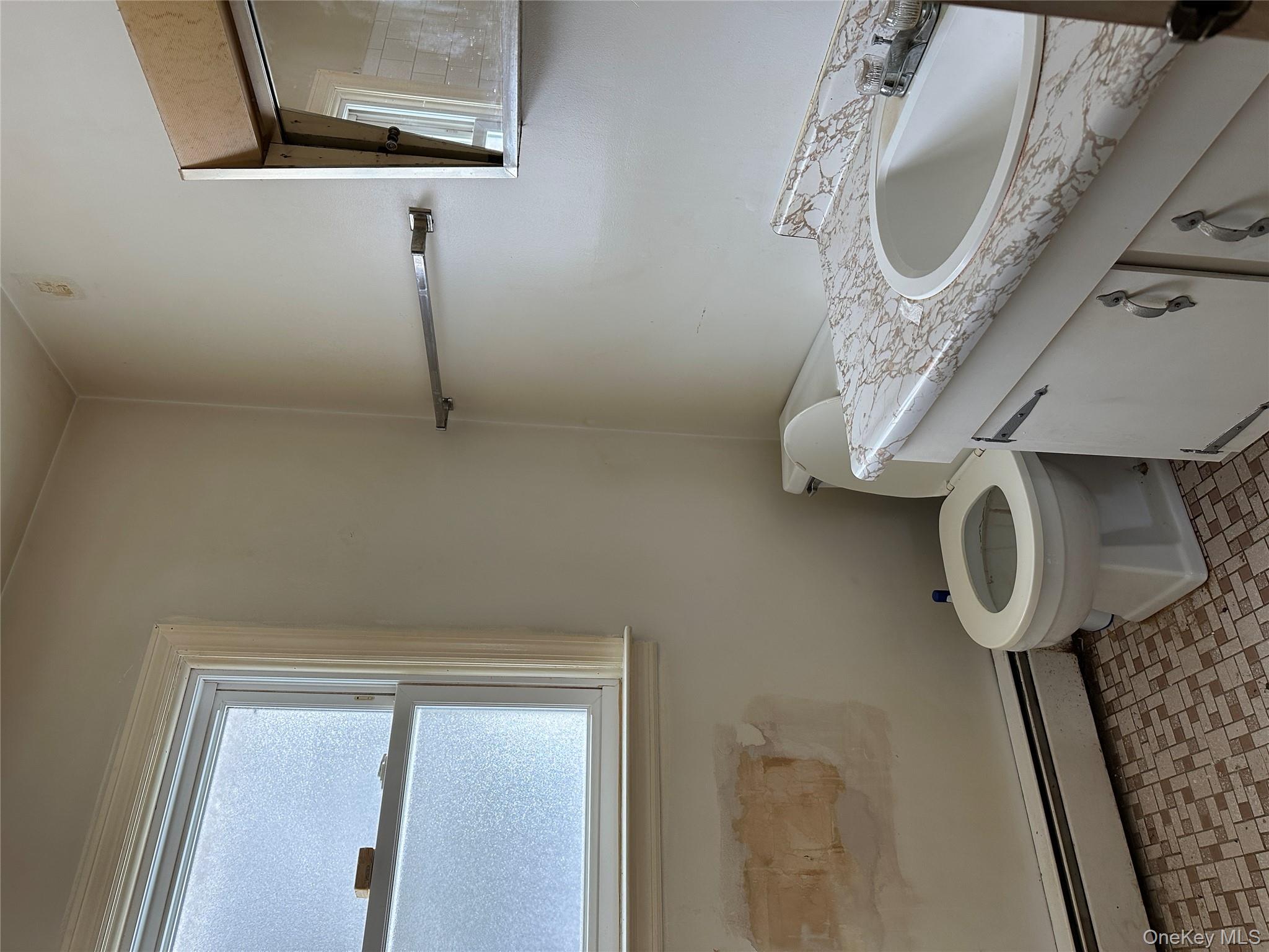 #7 photo, 77 Melrose Avenue, New Windsor , NY 12553