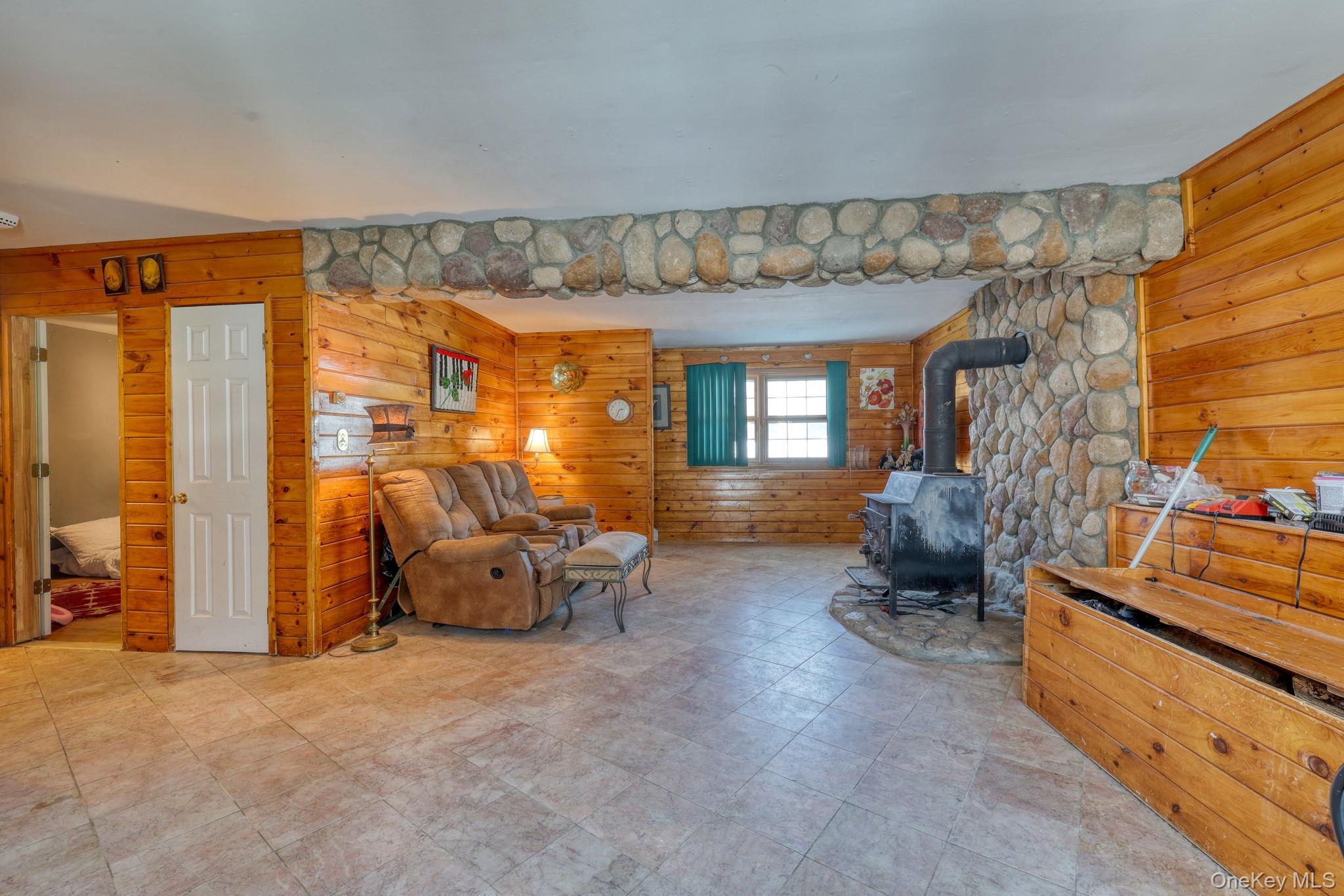 #19 photo, 14 Capital Drive, Washingtonville , NY 10992