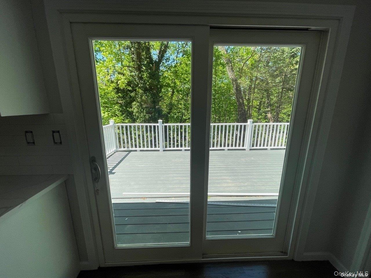 #7 photo, 604 High Street, Port Jefferson , NY 11777