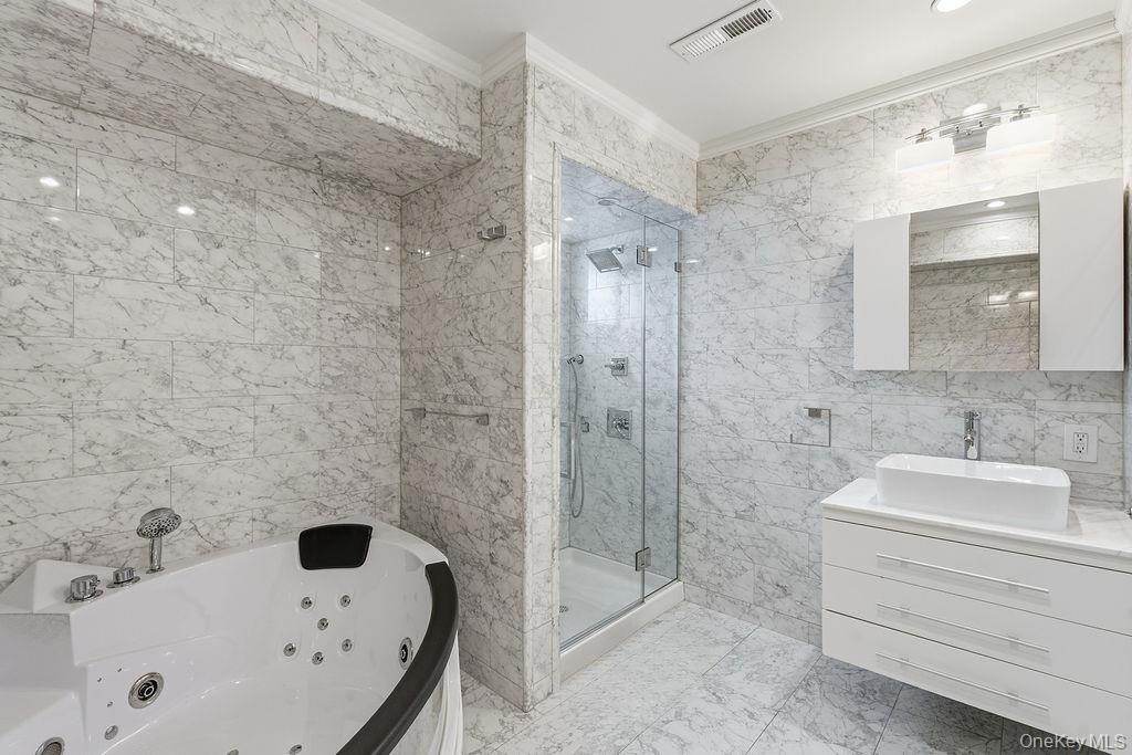 #14 photo, 160-51 80th Street, Howard Beach , NY 11414