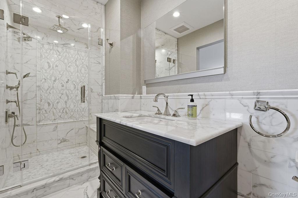 #9 photo, 160-51 80th Street, Howard Beach , NY 11414