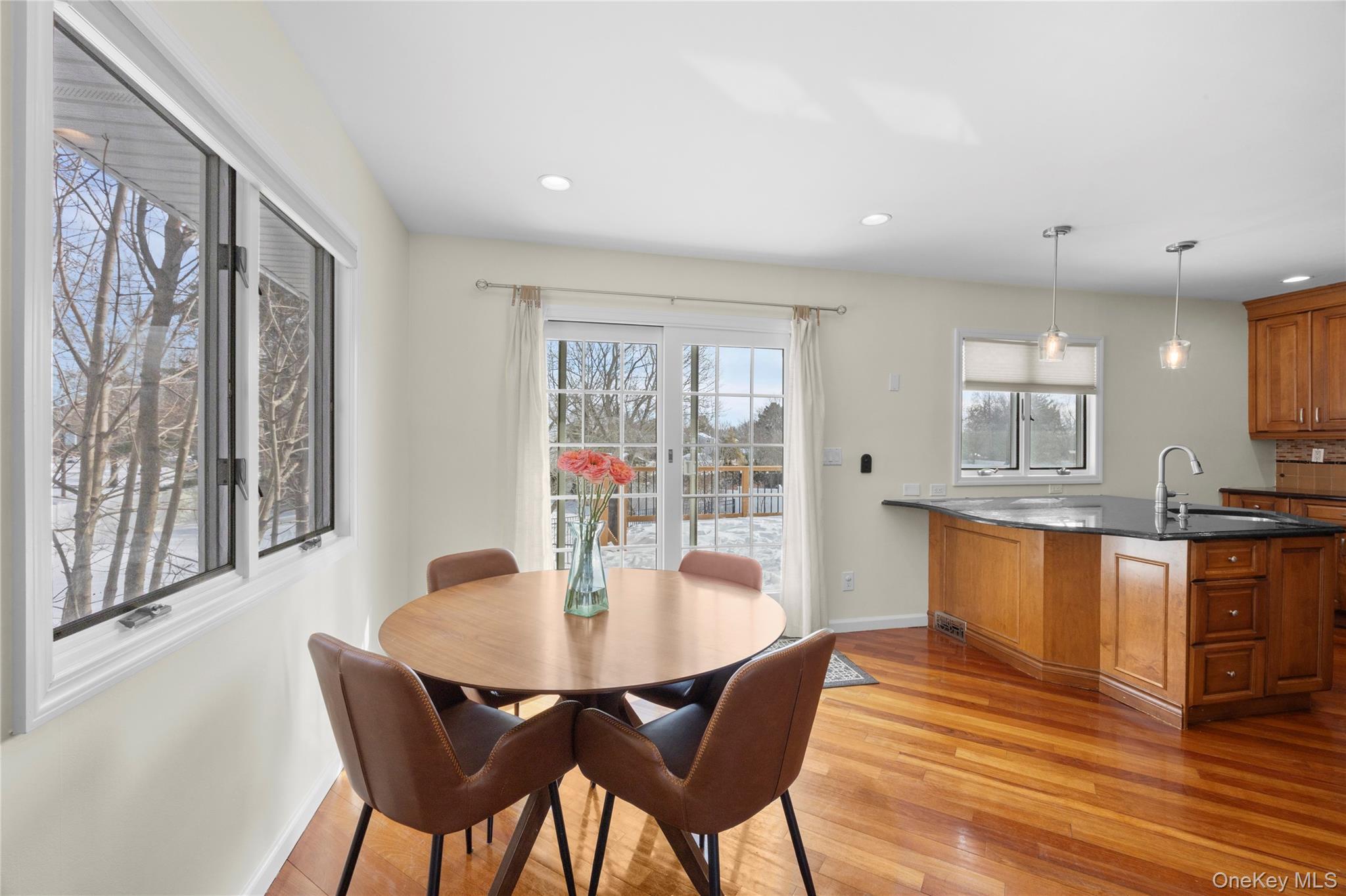 #5 photo, 5 Metcale Lane, East Northport , NY 11731