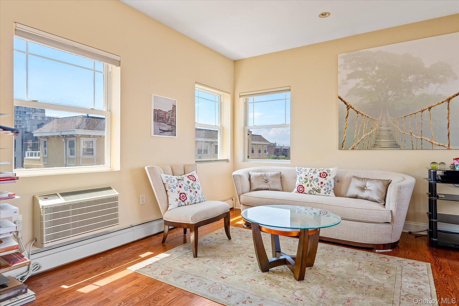 #5 photo, 171 Beach 100th Street, Rockaway Park , NY 11694