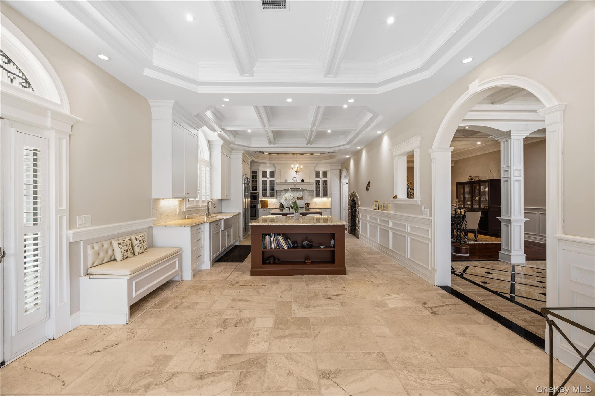 #15 photo, 333 E Shore Road, 롱 아일랜드 Kings Point , NY 11023