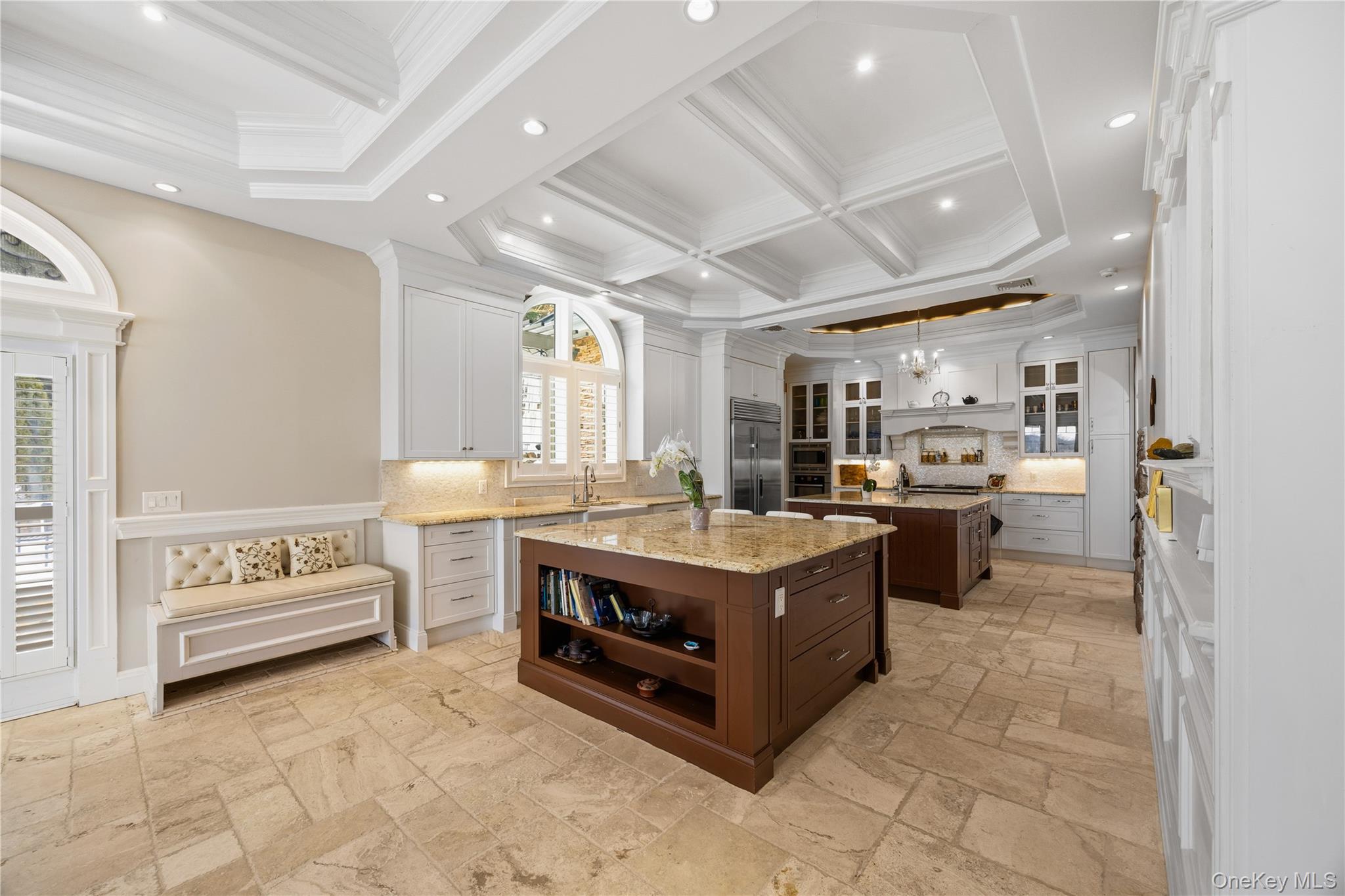 #16 photo, 333 E Shore Road, 롱 아일랜드 Kings Point , NY 11023