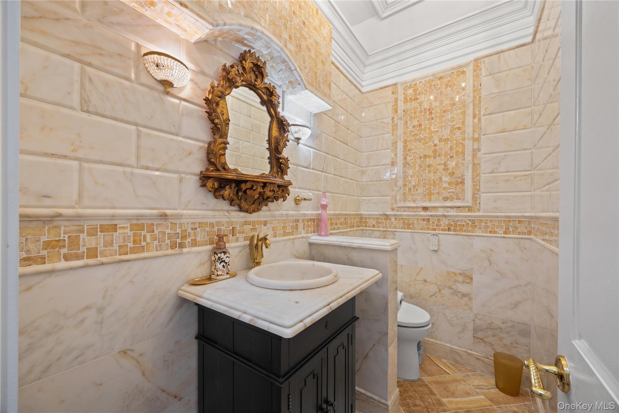 #17 photo, 333 E Shore Road, 롱 아일랜드 Kings Point , NY 11023