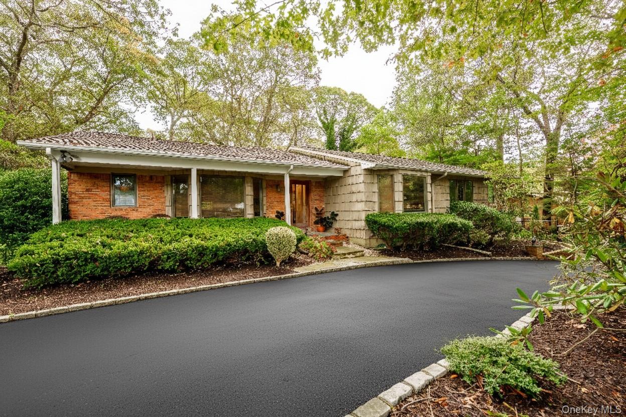 #1 photo, 54 Farmington Lane, Melville , NY 11747