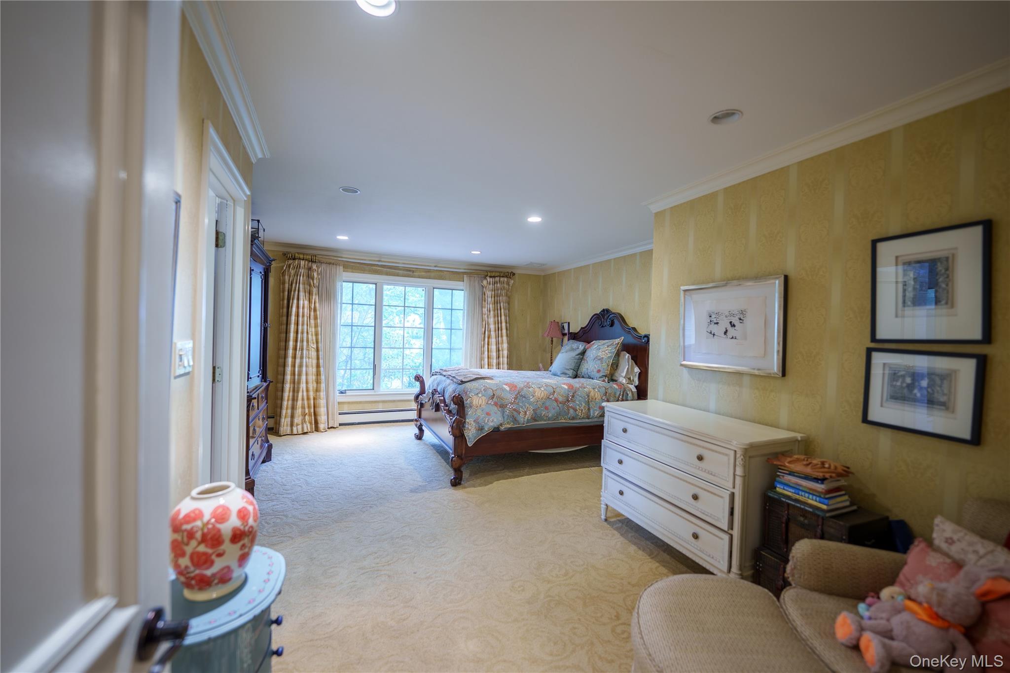 #17 photo, 54 Farmington Lane, Melville , NY 11747