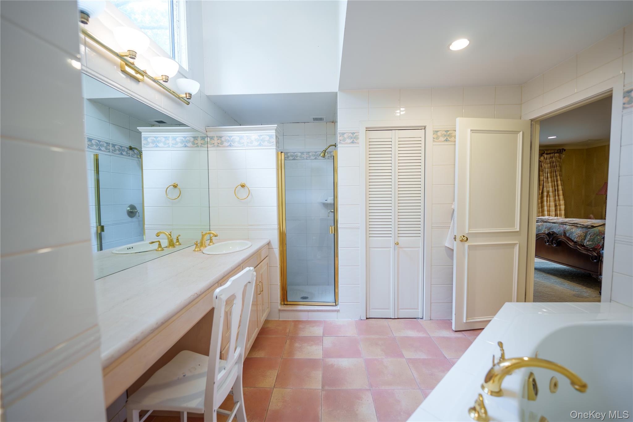 #19 photo, 54 Farmington Lane, Melville , NY 11747