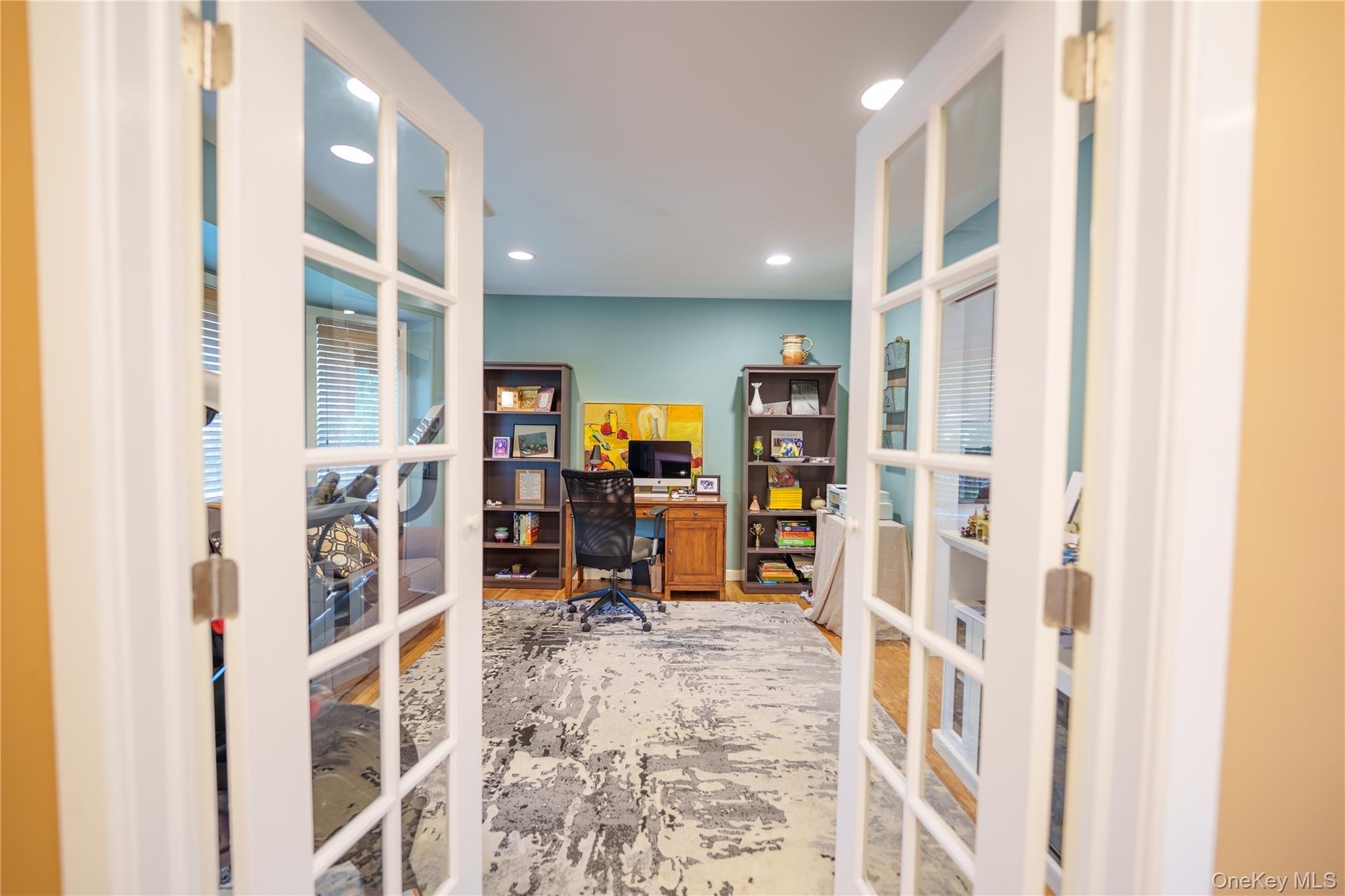 #6 photo, 54 Farmington Lane, Melville , NY 11747