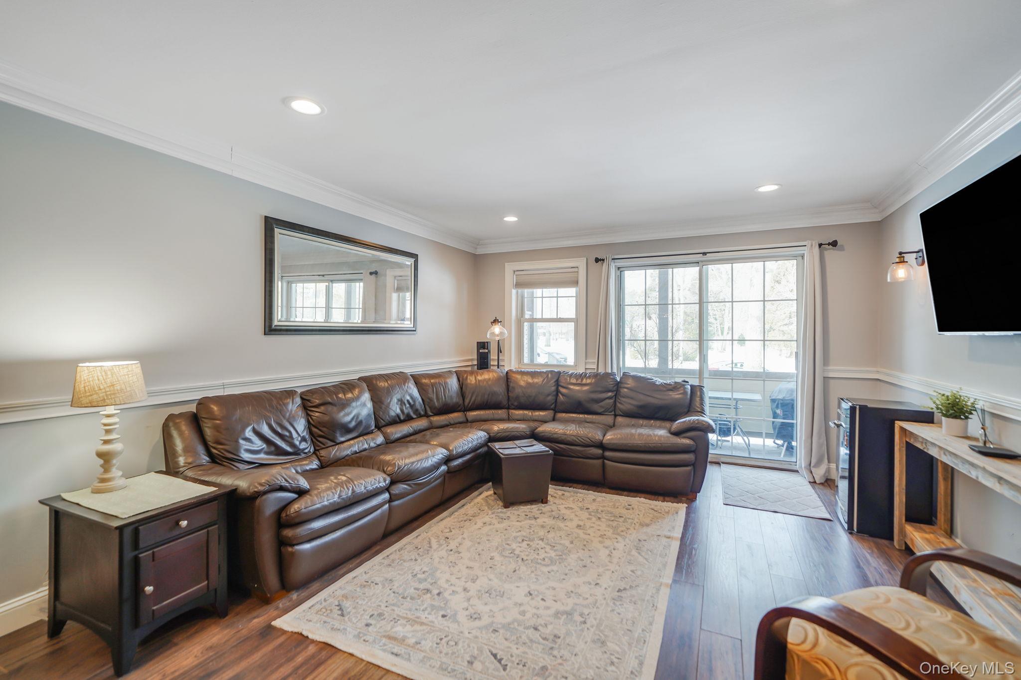 #12 photo, 14 Glen Hollow Drive, Саффолк ‖ Holtsville , NY 11742