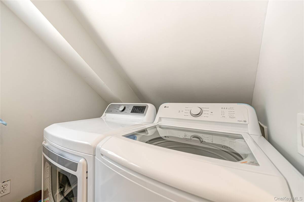 #30 photo, 22 Redwood Drive, Great River , NY 11739