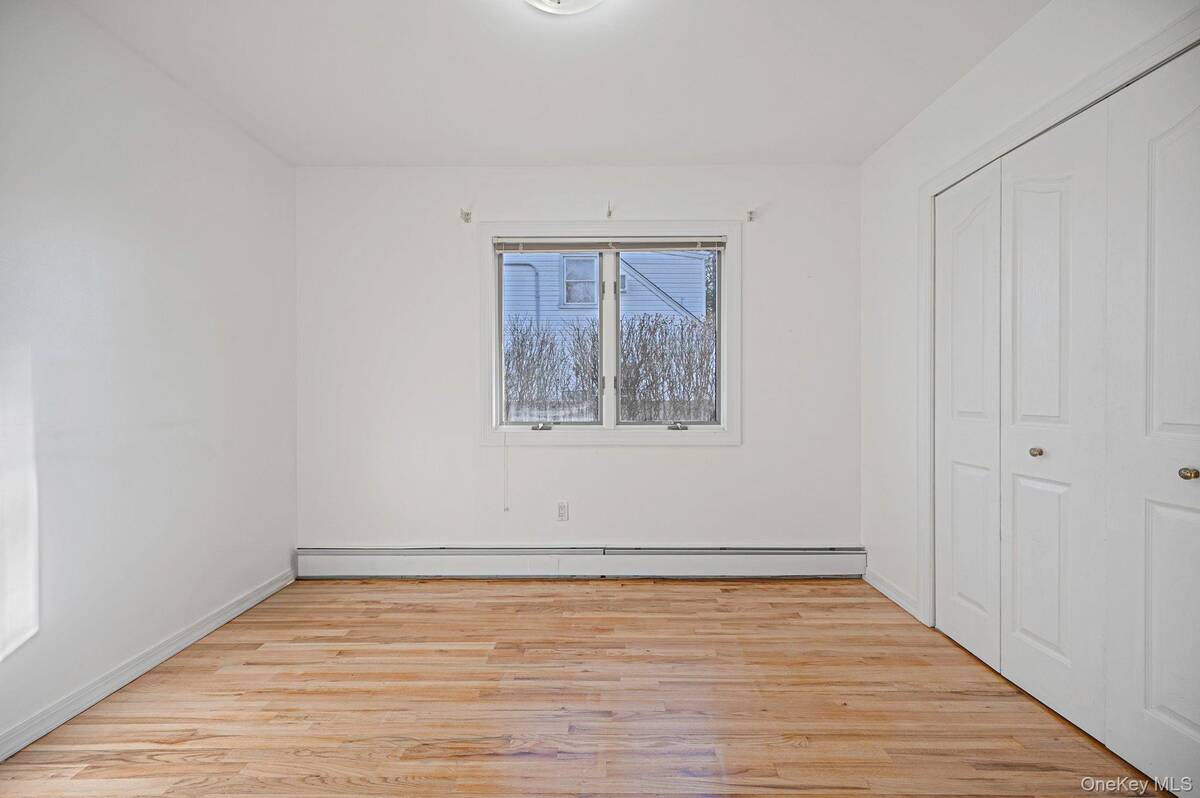 #14 photo, 1616 Madison Avenue, West Islip , NY 11795