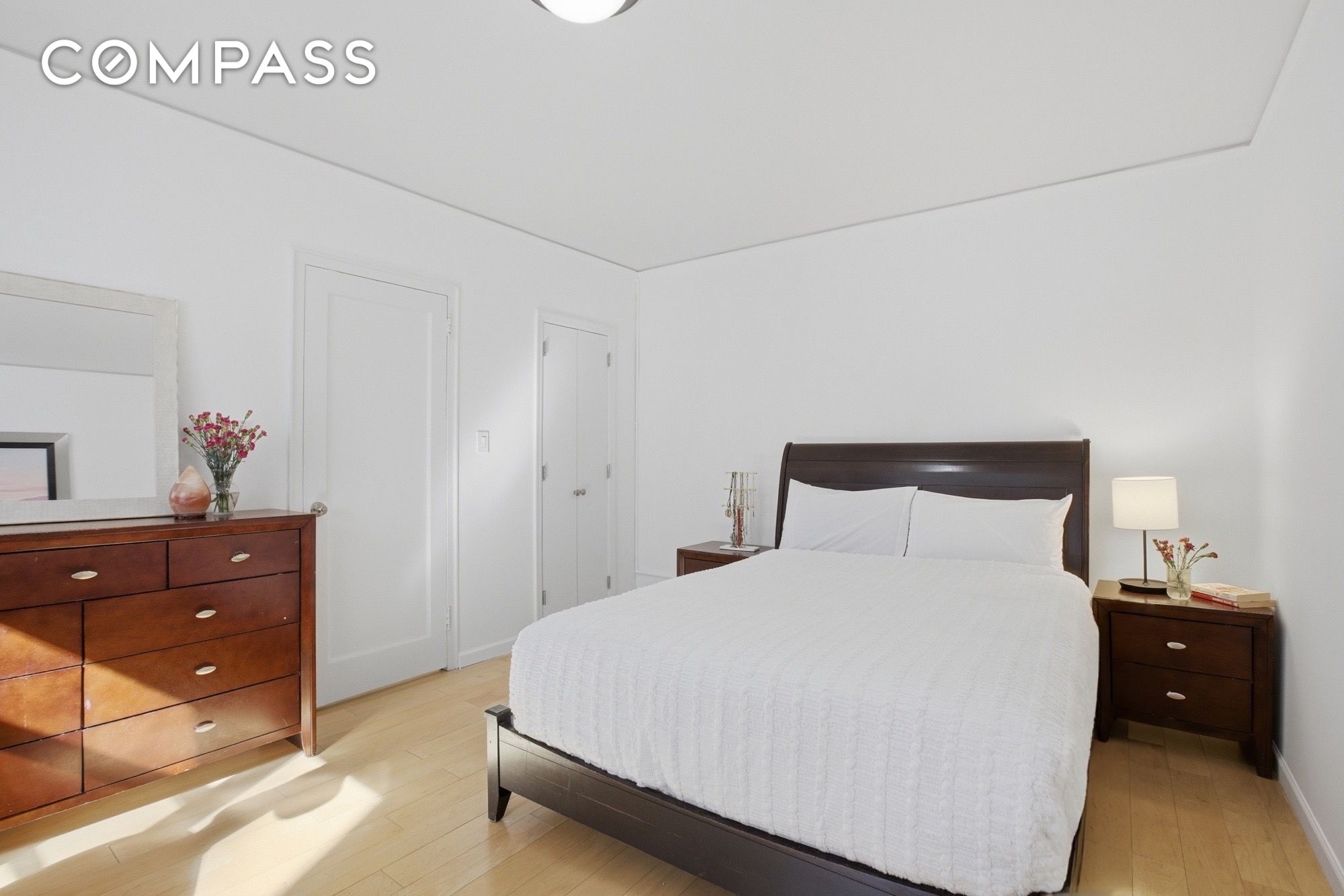 #7 photo, 525 E 89th Street, 맨해튼 Upper East Side , NY 10128