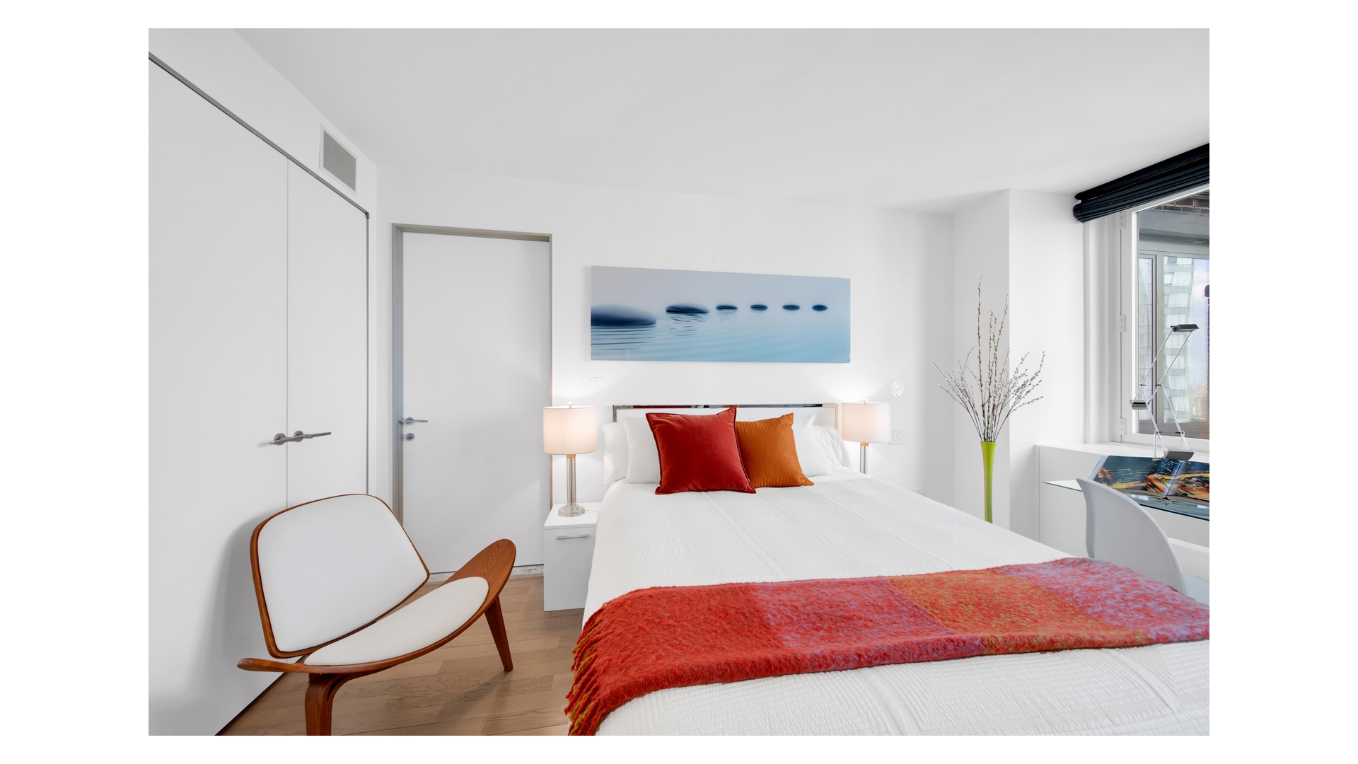 #14 photo, 322 W 57TH Street, Hell's Kitchen , NY 10019