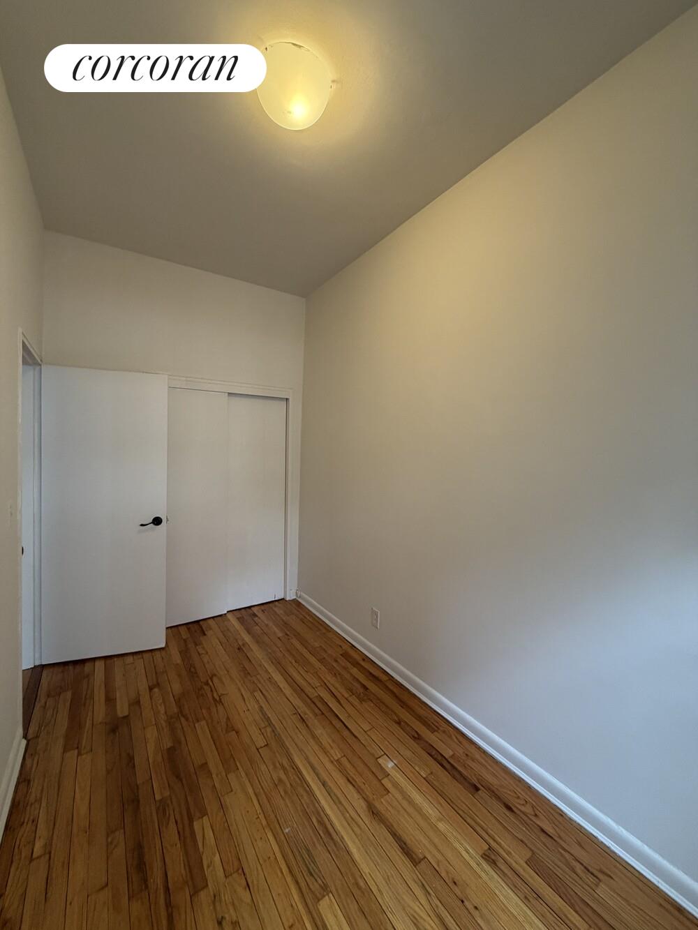 #3 photo, New York City, Midtown , NY 10019