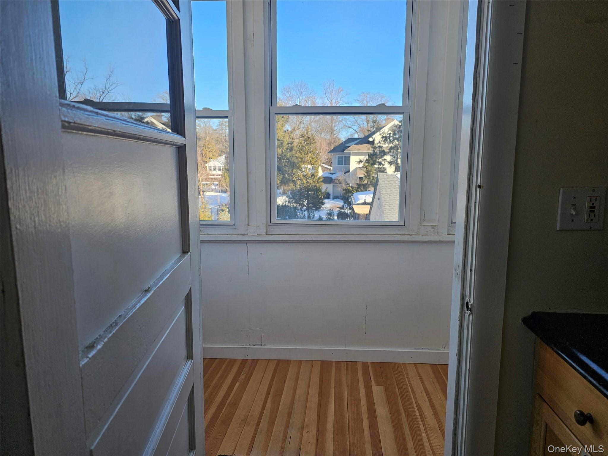 #10 photo, 178 N Broadway, Nyack , NY 10960