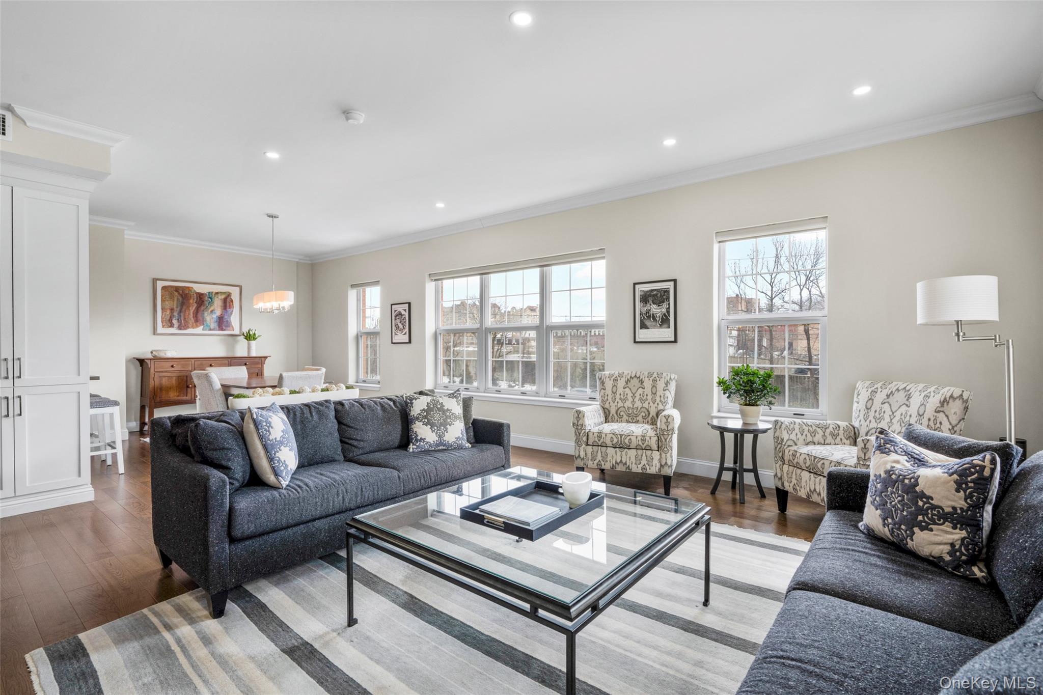 #1 photo, 10 Byron Place, Larchmont , NY 10538