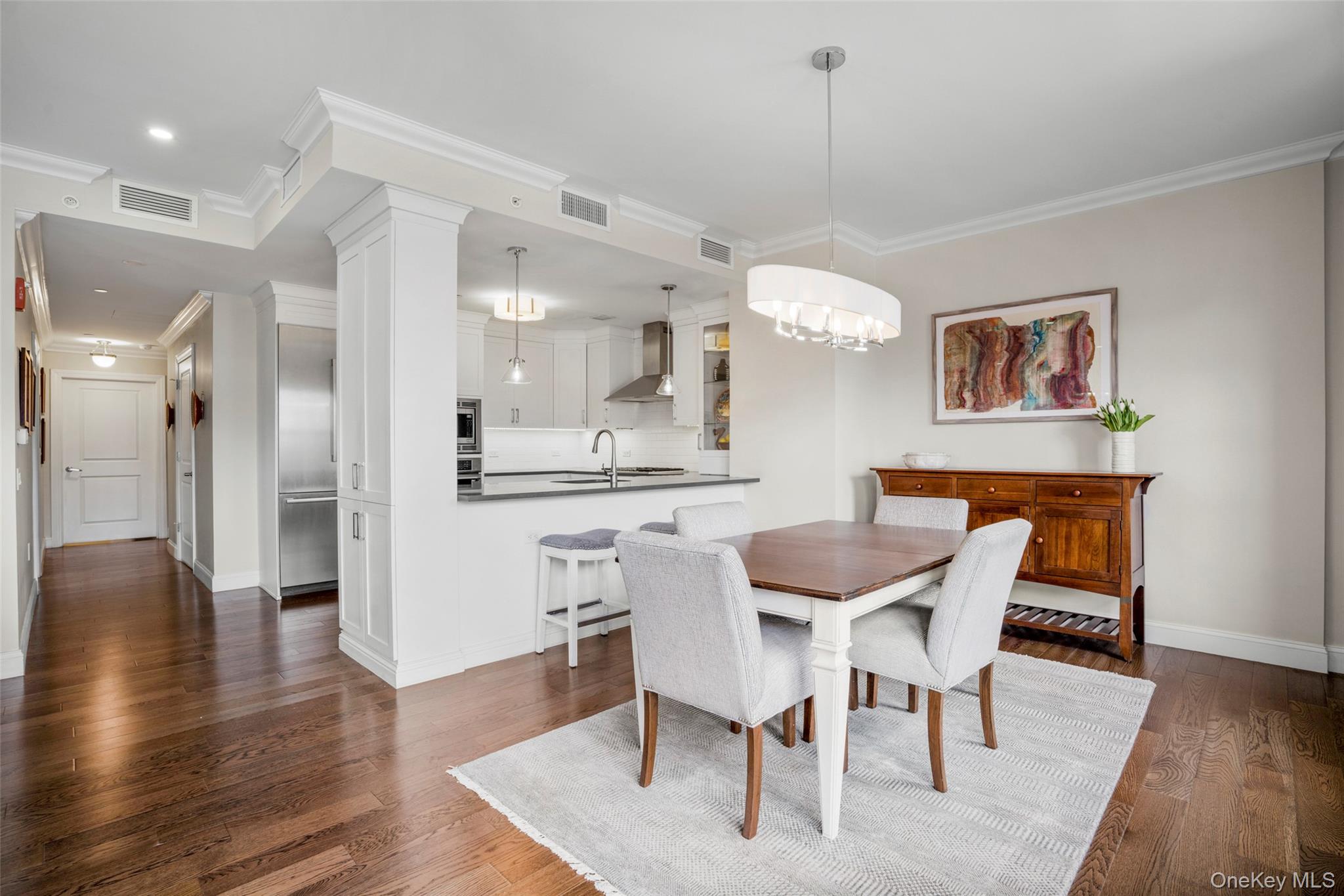 #4 photo, 10 Byron Place, Larchmont , NY 10538