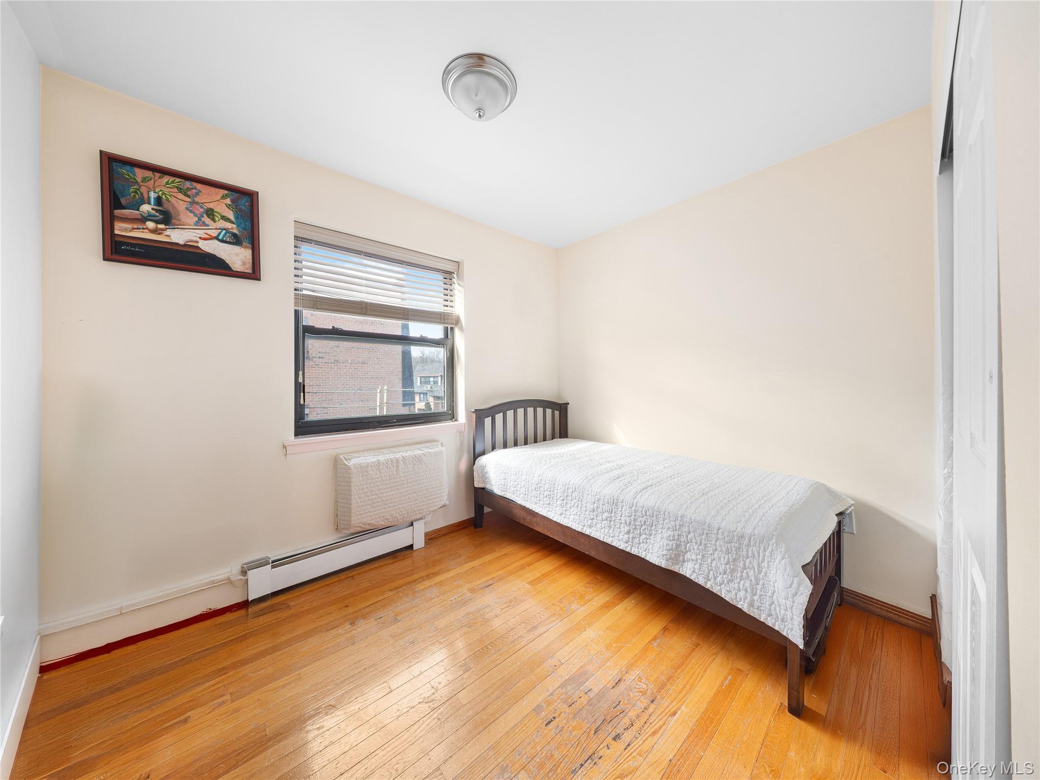 #16 photo, 240-22 70th Avenue, Little Neck , NY 11362