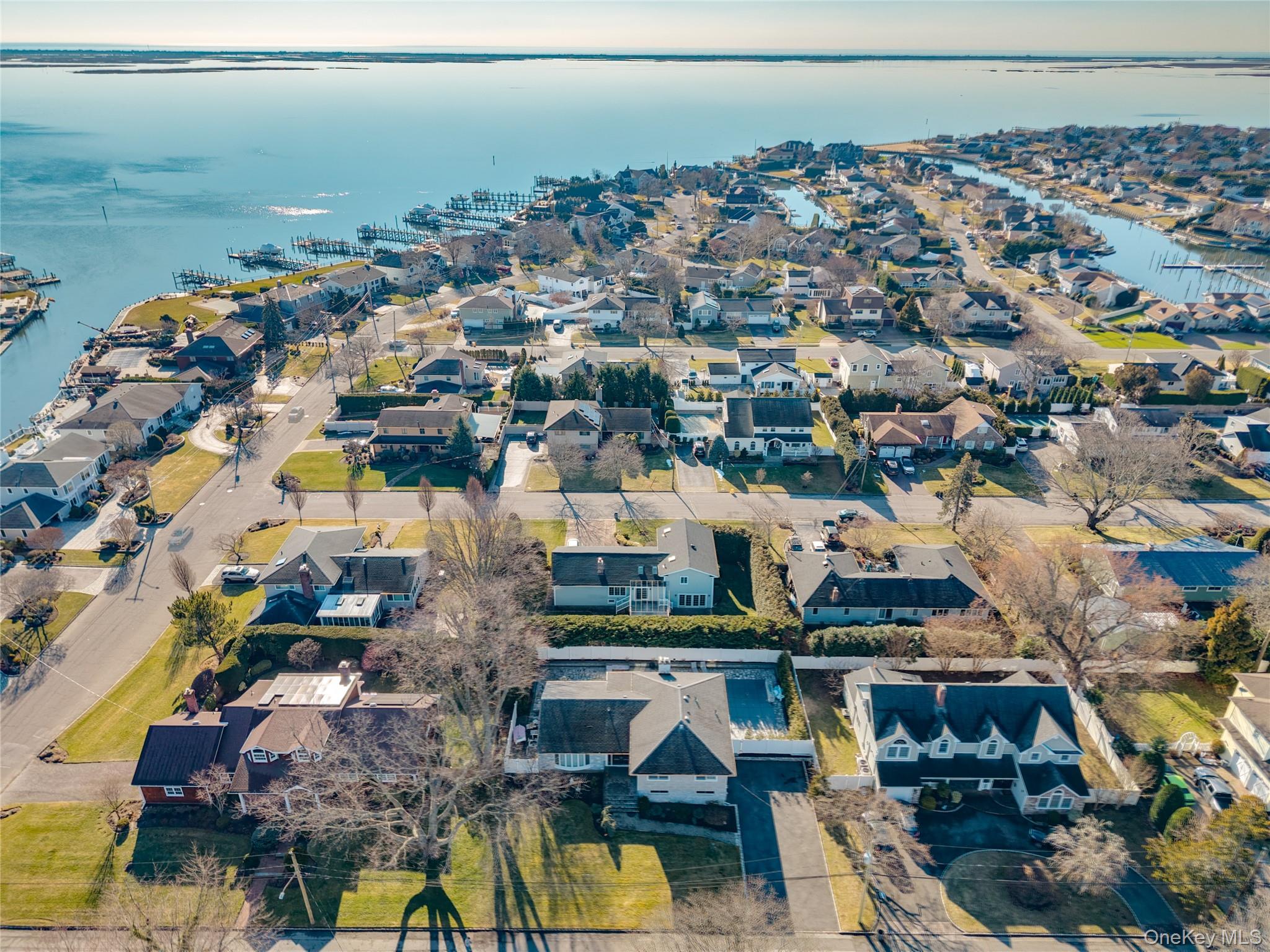 #4 photo, 148 Exeter Road, Massapequa , NY 11758