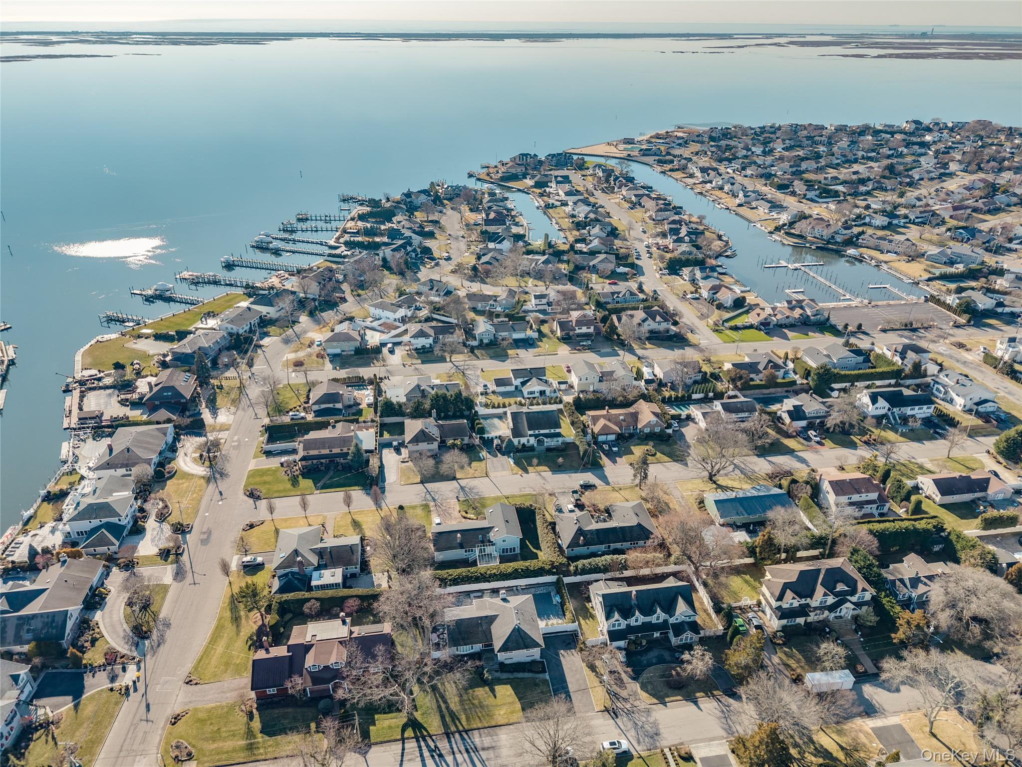 #6 photo, 148 Exeter Road, Massapequa , NY 11758