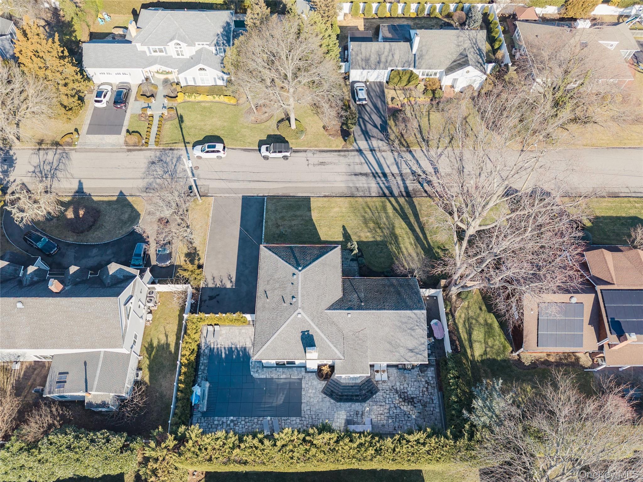 #7 photo, 148 Exeter Road, Massapequa , NY 11758