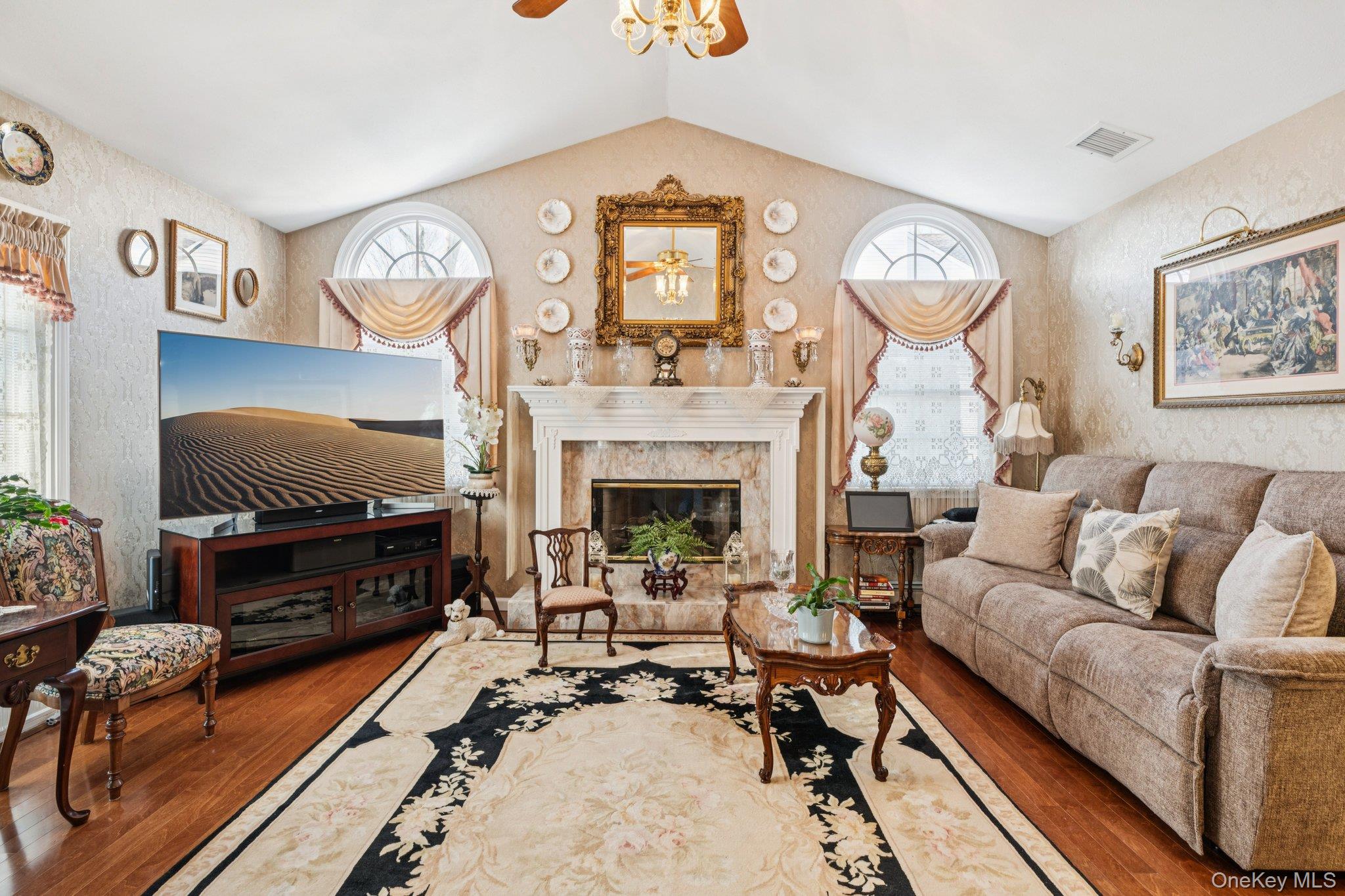 #10 photo, 48 Neil Drive, Farmingville , NY 11738