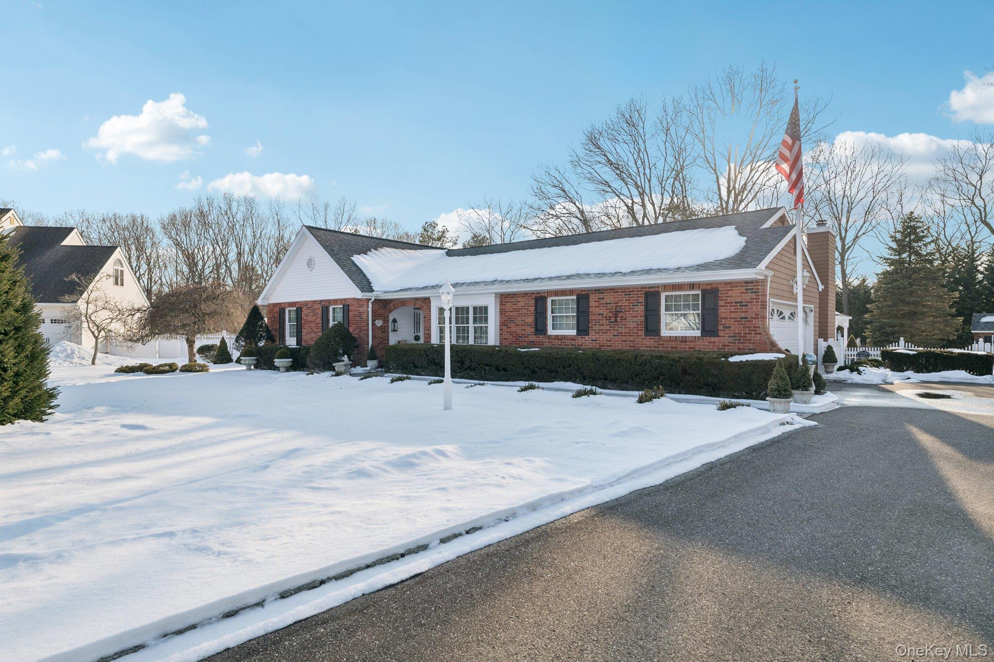 #3 photo, 48 Neil Drive, Farmingville , NY 11738