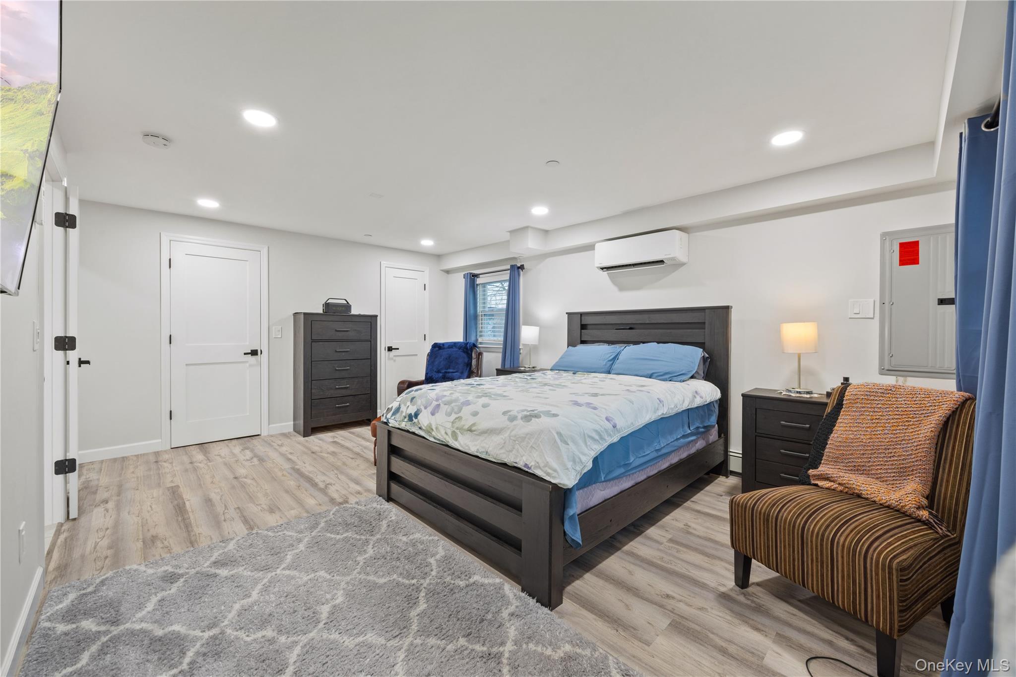 #11 photo, 51 Irving Avenue, Freeport , NY 11520